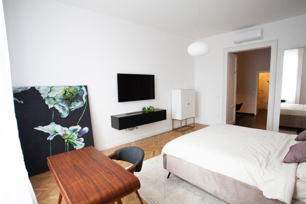Апартаменты Real Deluxe Next To Danube Будапешт Экстерьер фото