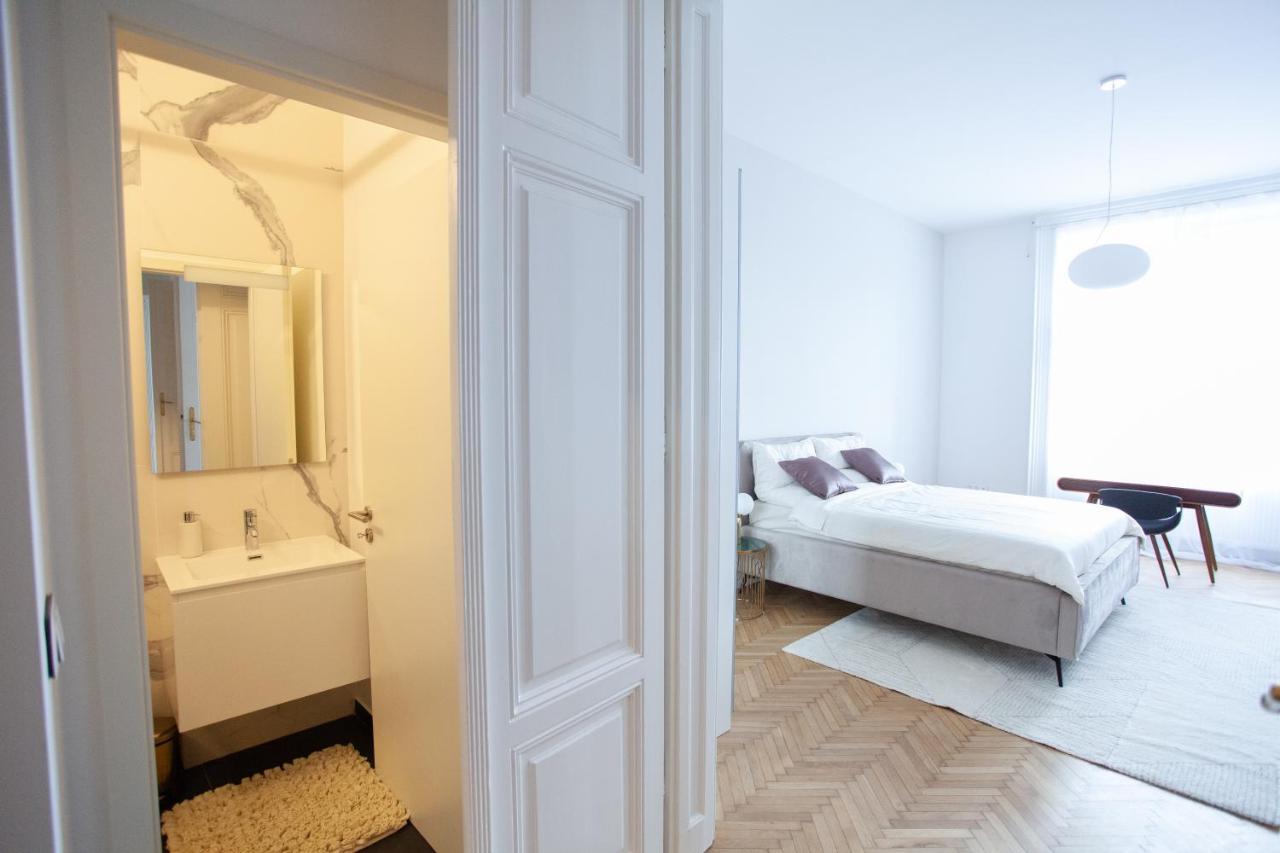 Апартаменты Real Deluxe Next To Danube Будапешт Экстерьер фото